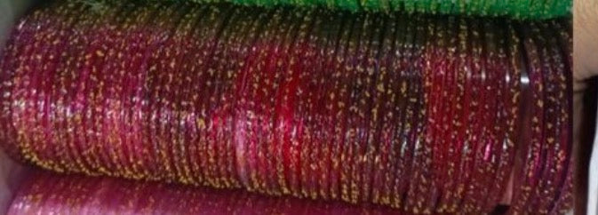 Maroon raindrop bangles