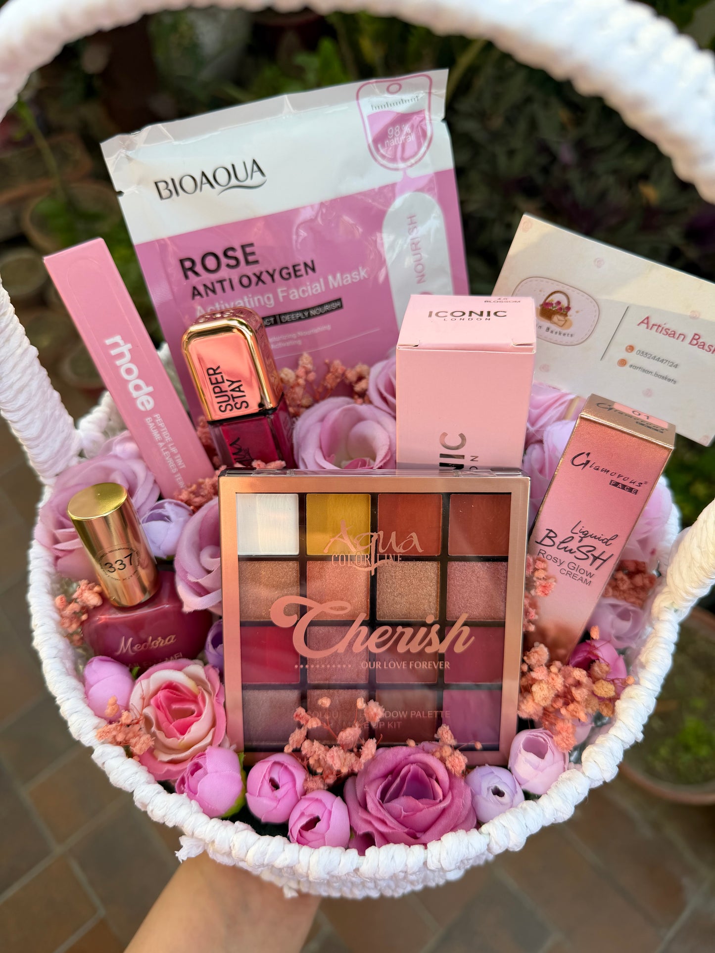 Makeup basket for her